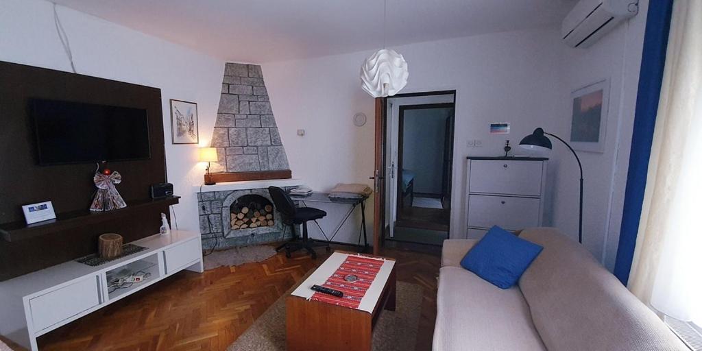 Apartment Ksenija *